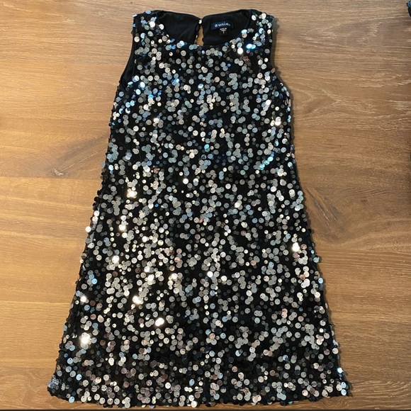 Bundle of 9 - Girls size 7 - Picture 11 of 15